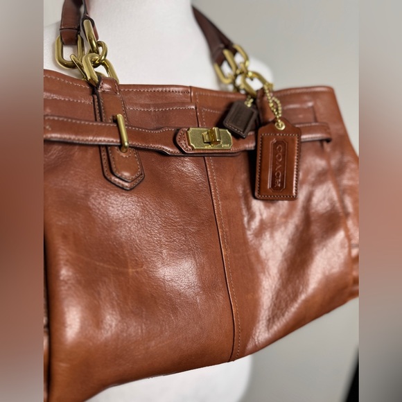 Coach Chelsea Jayden in Tan Leather, circa 2011 - Picture 15 of 15